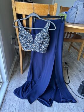 Two Piece Prom Dresses for Sale up to 90% Off: Poshmark Two Piece Prom Dresses for Sale up to 90% Off: Poshmark